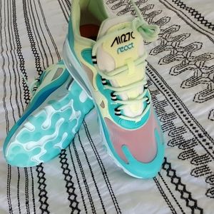 Nike Air Max 270 teal aqua sz. 6
